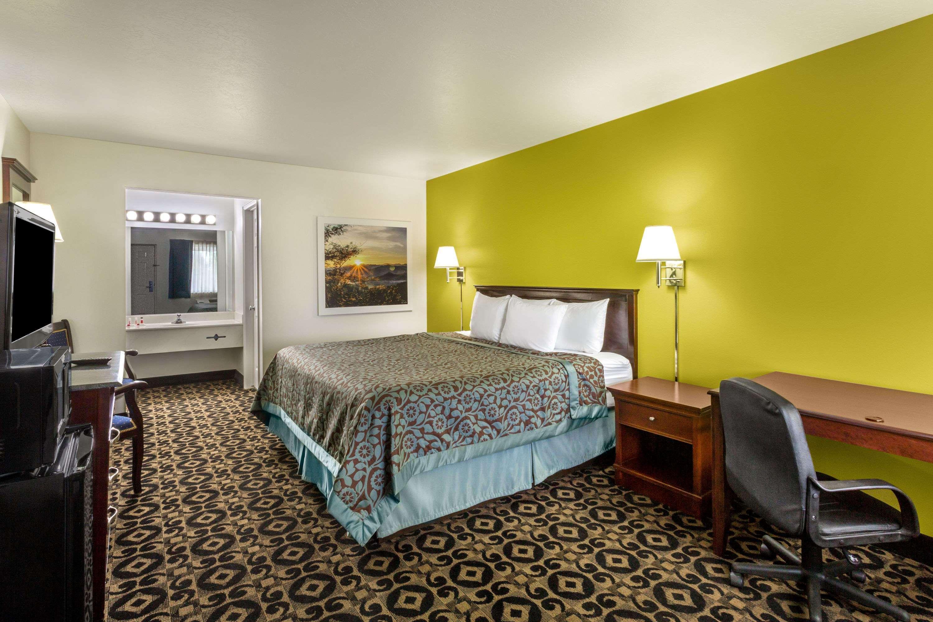 Days Inn By Wyndham Delta Exteriér fotografie